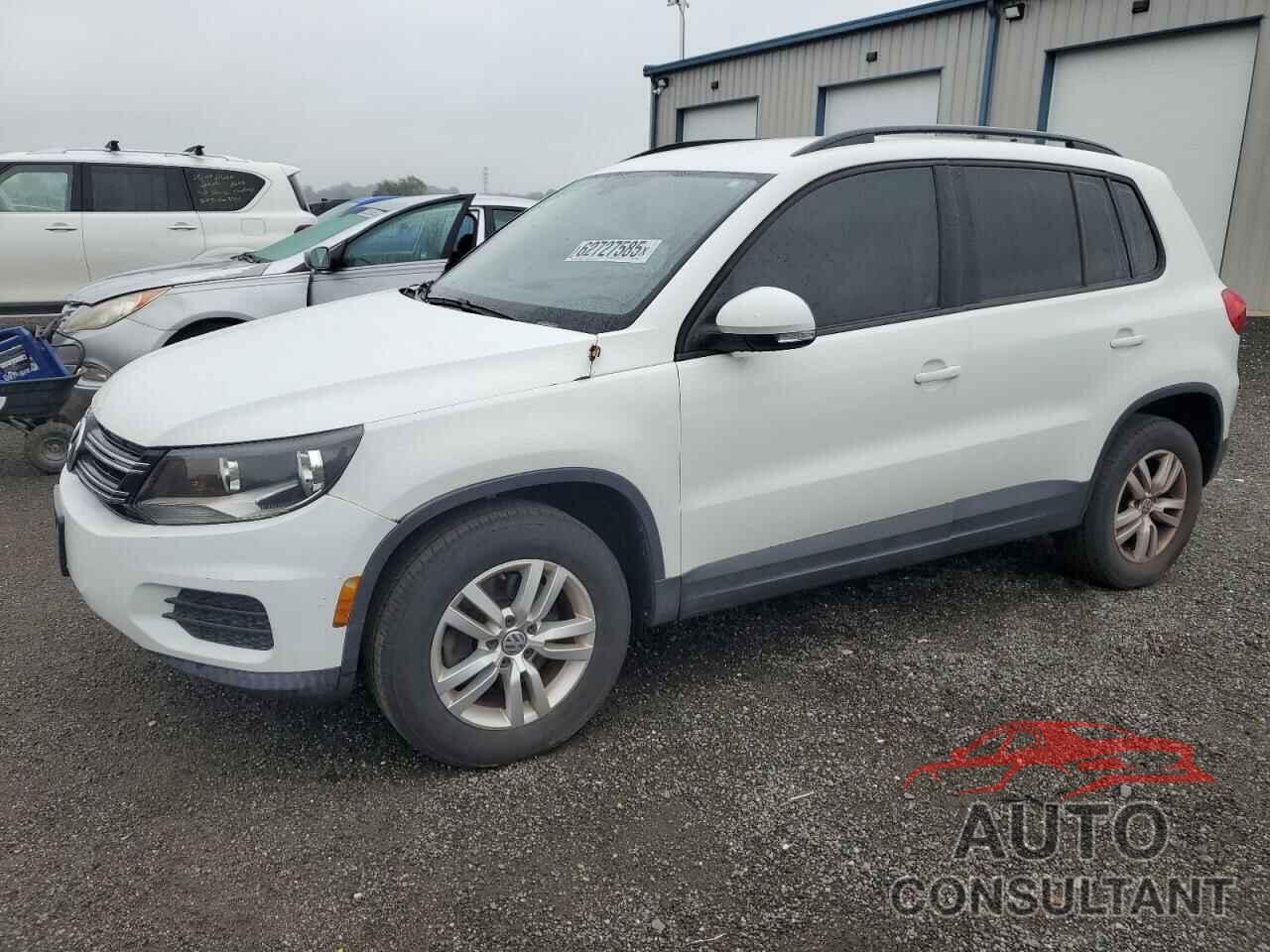 VOLKSWAGEN TIGUAN 2017 - WVGBV7AXXHK019116