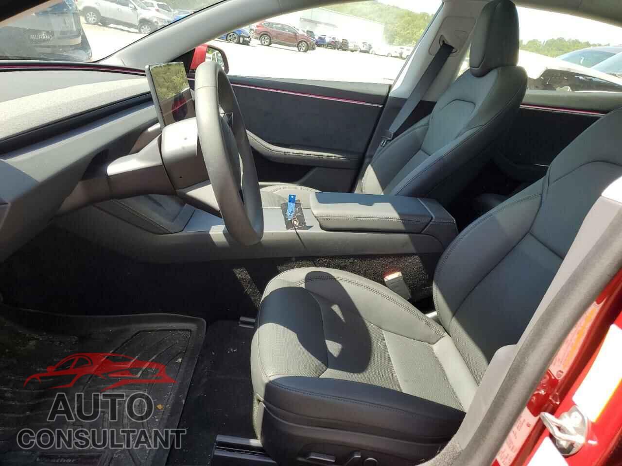 TESLA MODEL 3 2024 - 5YJ3E1EB9RF737761