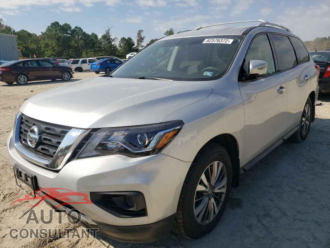 NISSAN PATHFINDER 2017 - 5N1DR2MM5HC673159