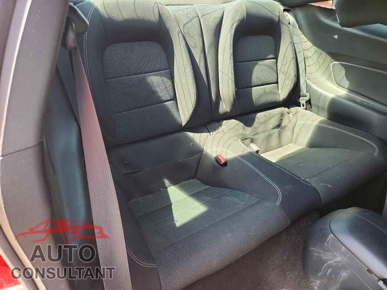 FORD MUSTANG 2015 - 1FA6P8AM7F5369137