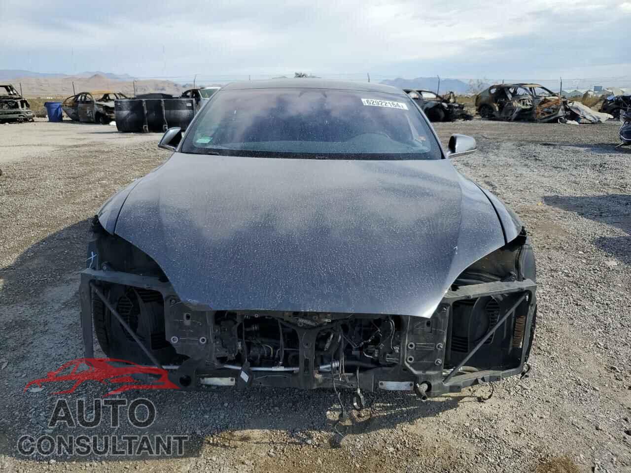 TESLA MODEL S 2018 - 5YJSA1E27JF240011