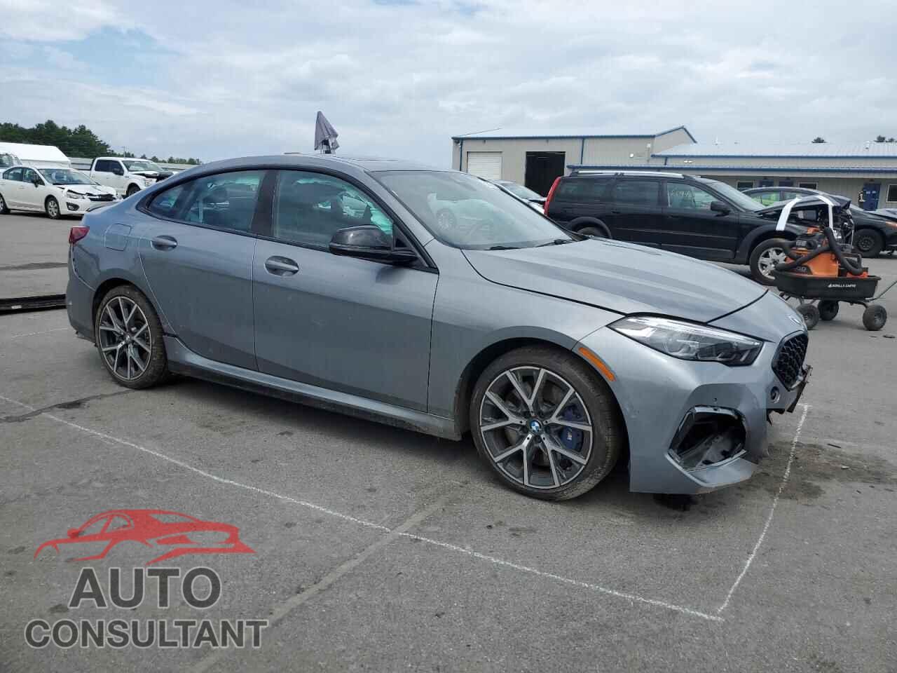 BMW M2 2023 - WBA13AL0XP7M22689