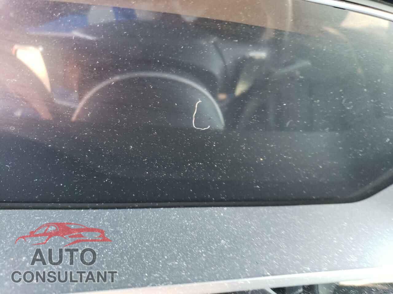 AUDI E-TRON 2019 - WA1VAAGEXKB007114
