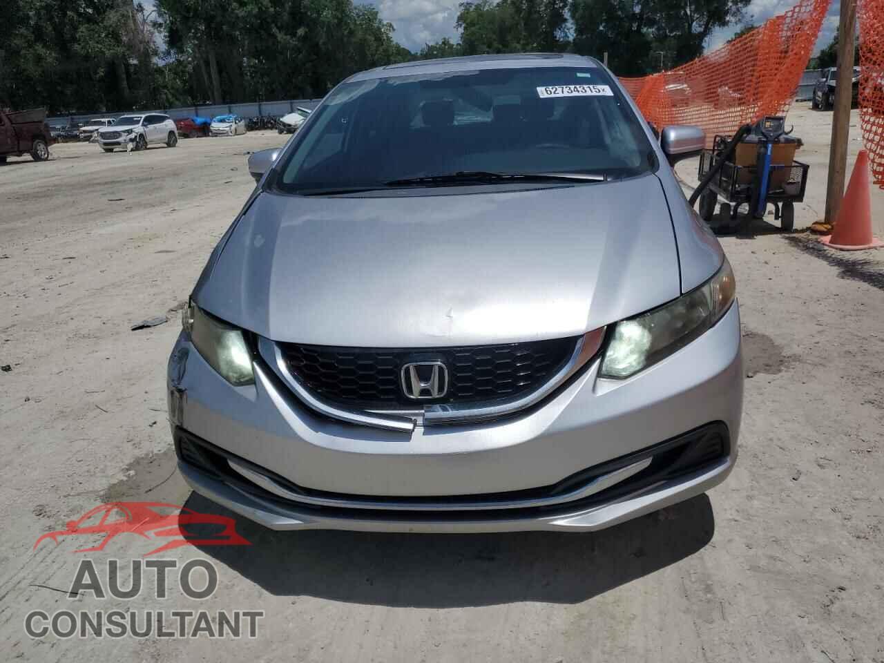 HONDA CIVIC 2015 - 19XFB2F84FE038537