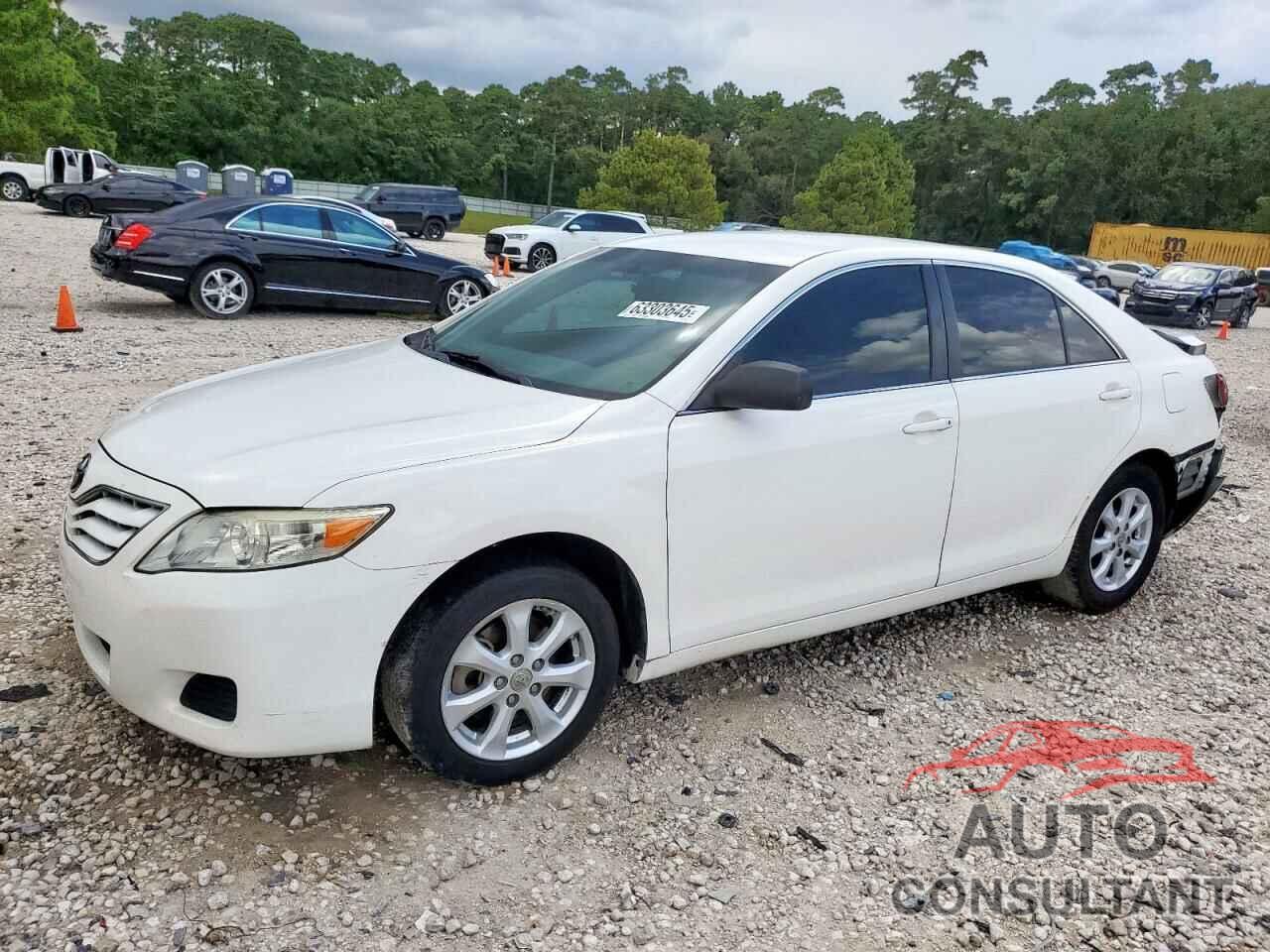 TOYOTA CAMRY 2011 - 4T1BF3EK2BU713573