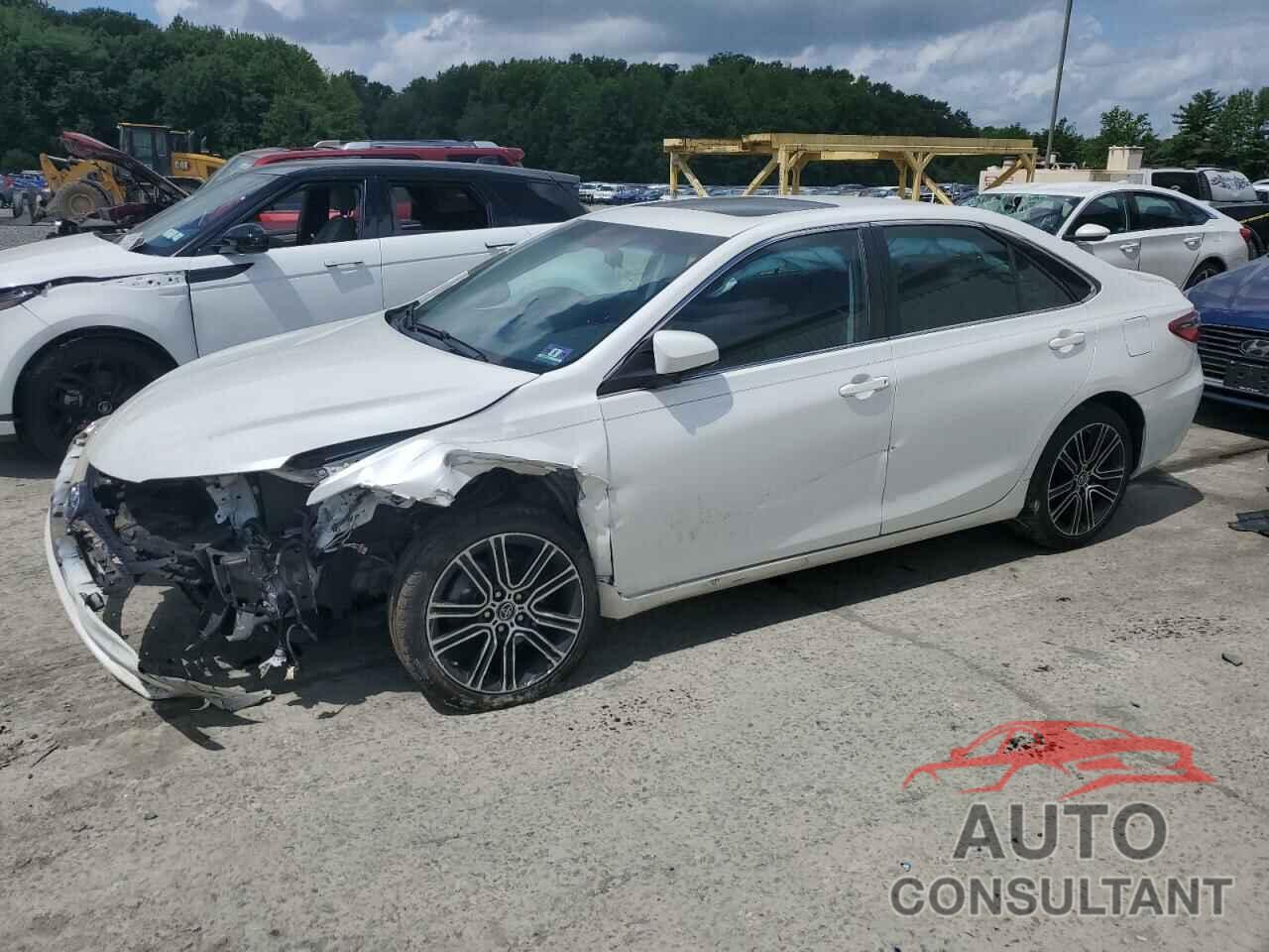 TOYOTA CAMRY 2016 - 4T1BF1FK8GU187640