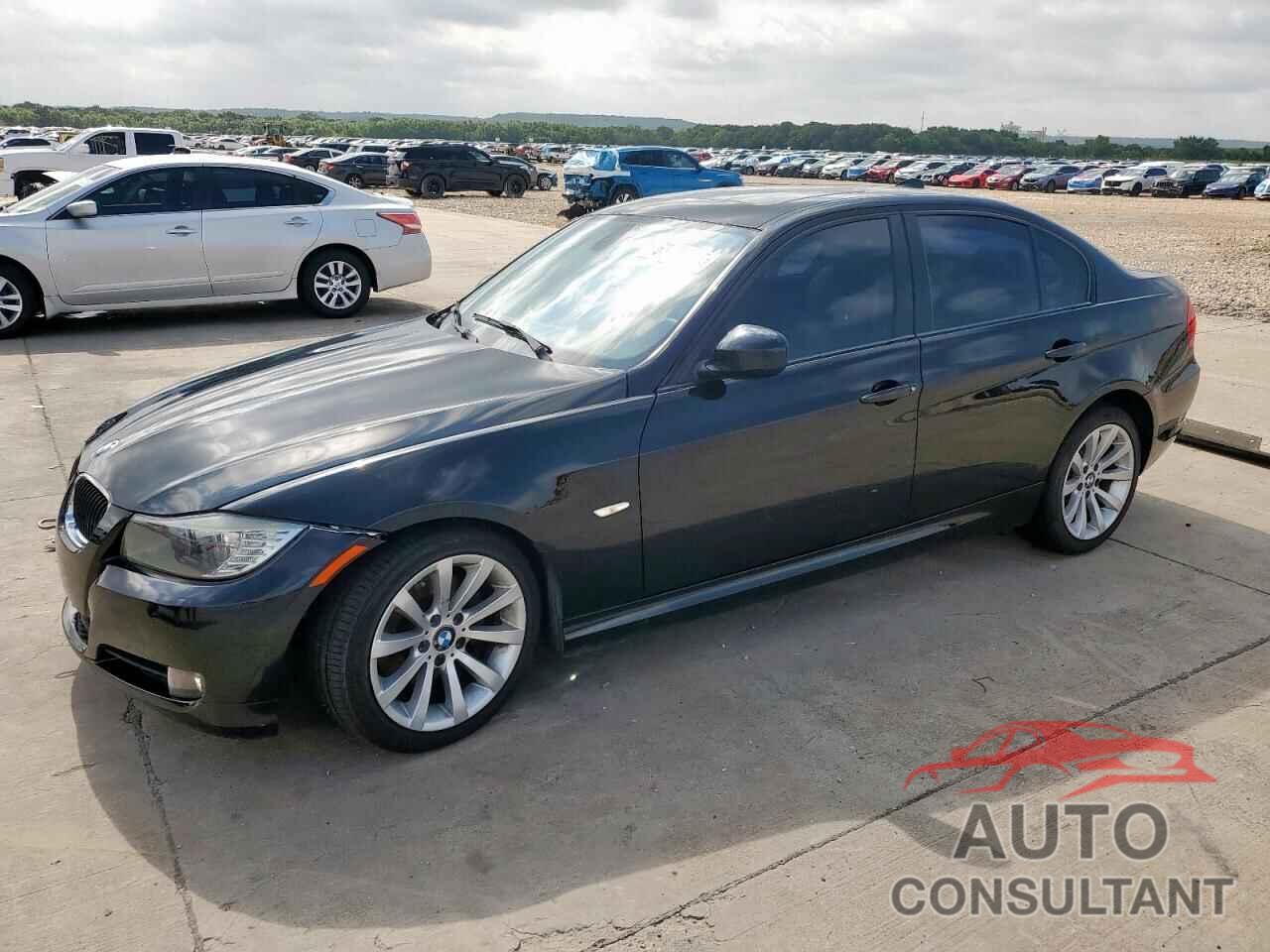BMW 3 SERIES 2011 - WBAPH7G52BNM56411