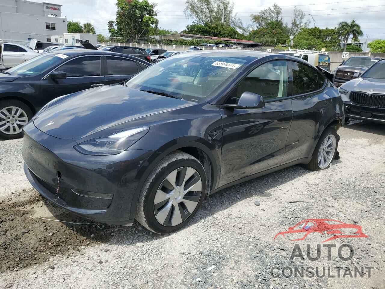 TESLA MODEL Y 2024 - 7SAYGDED6RF015914