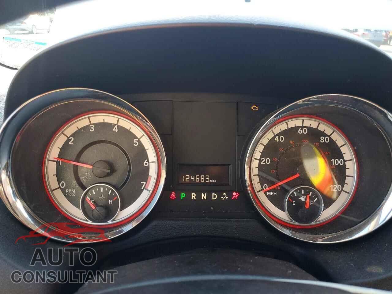 DODGE CARAVAN 2014 - 2C7WDGBG3ER240130