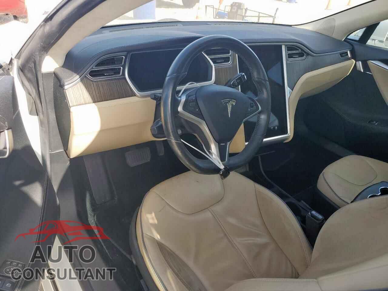 TESLA MODEL S 2013 - 5YJSA1DNXDFP26540