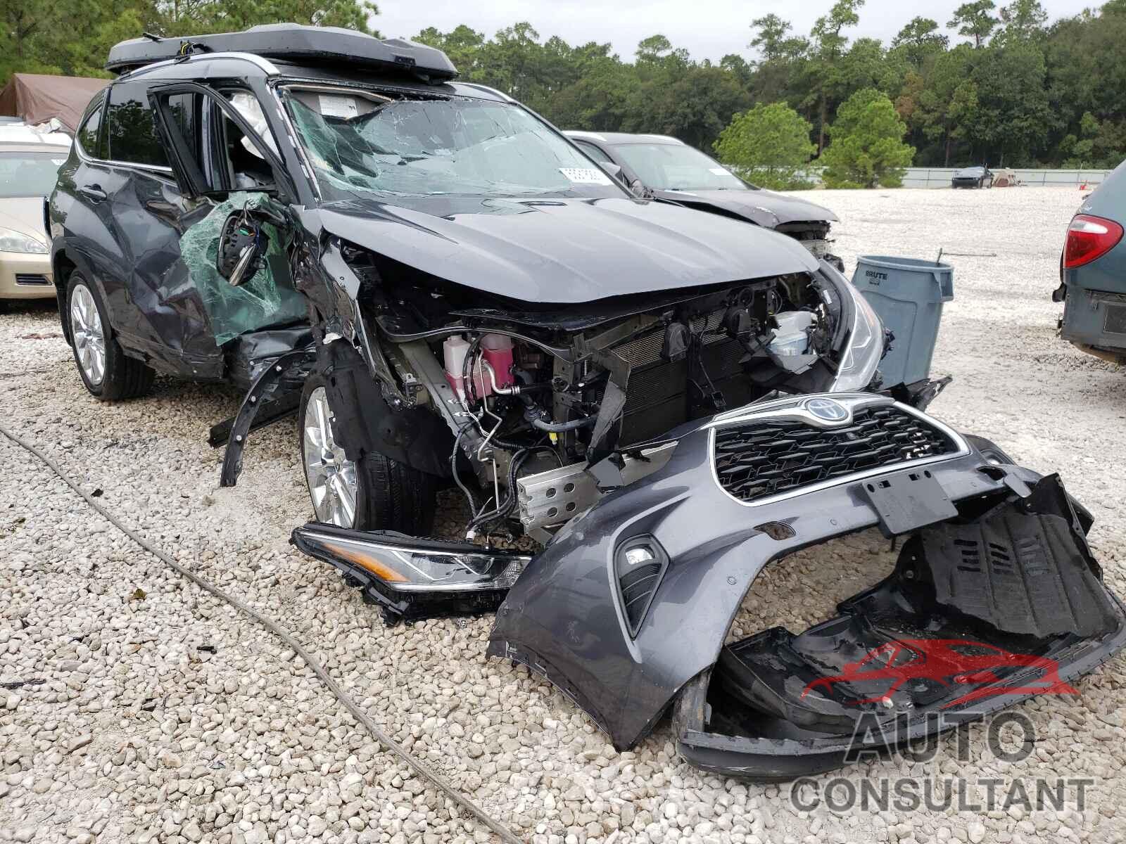 TOYOTA HIGHLANDER 2020 - 5TDDBRCH8LS002839