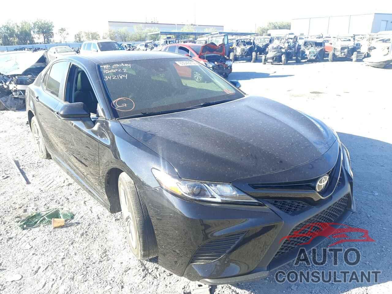 TOYOTA CAMRY 2019 - 4T1B11HK1KU236326