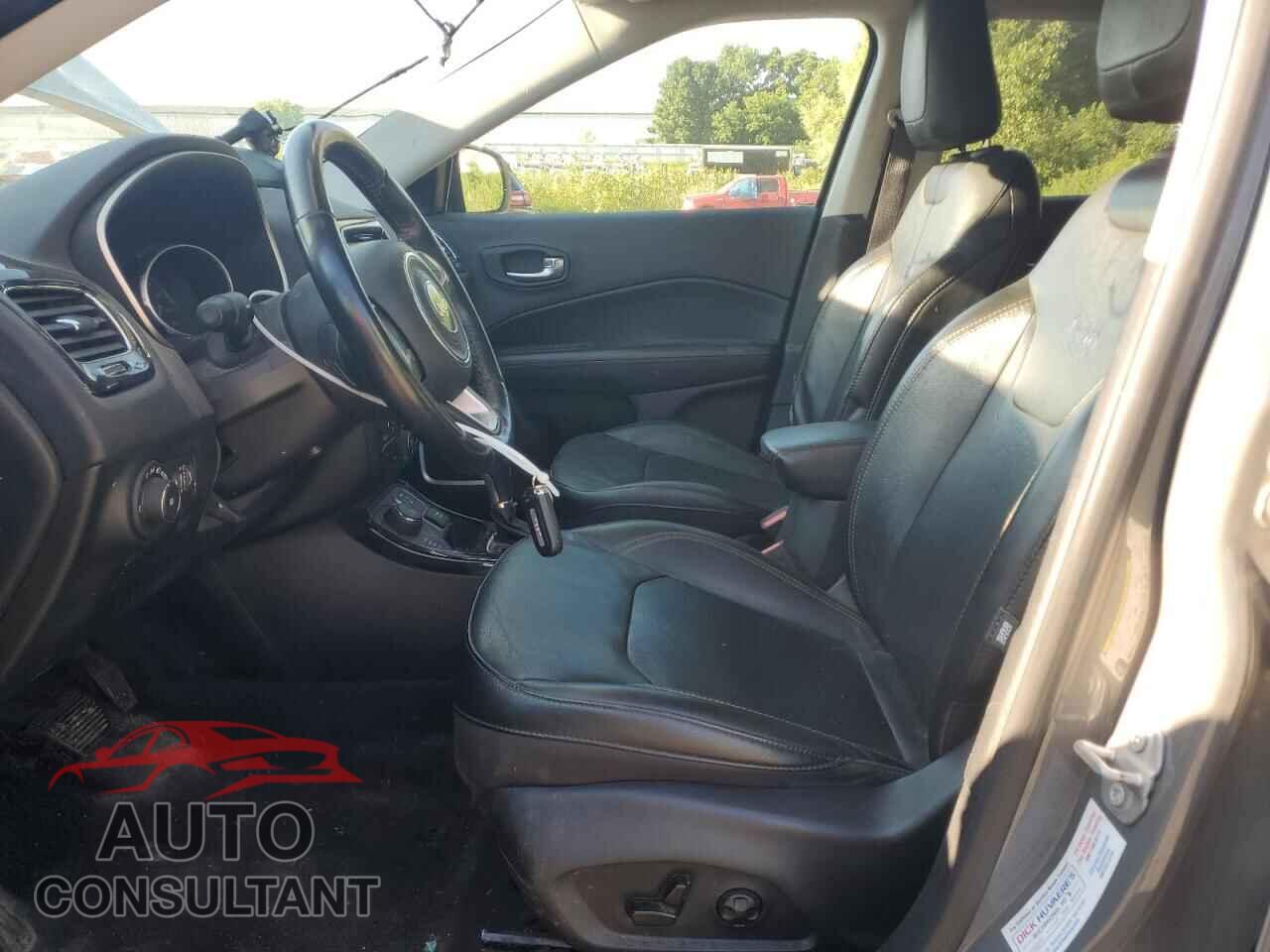 JEEP COMPASS 2020 - 3C4NJDCB2LT236082