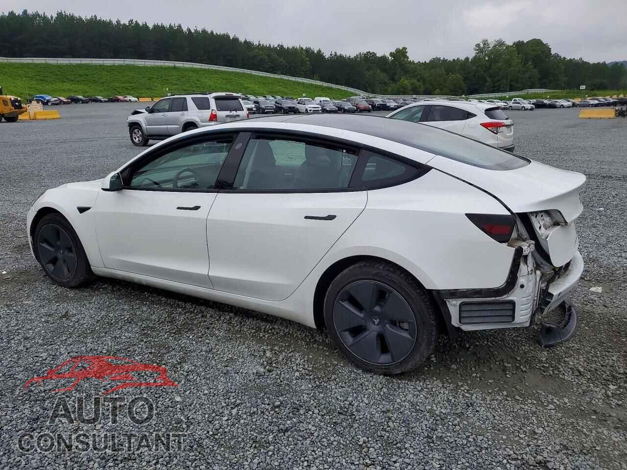TESLA MODEL 3 2022 - 5YJ3E1EA6NF306554
