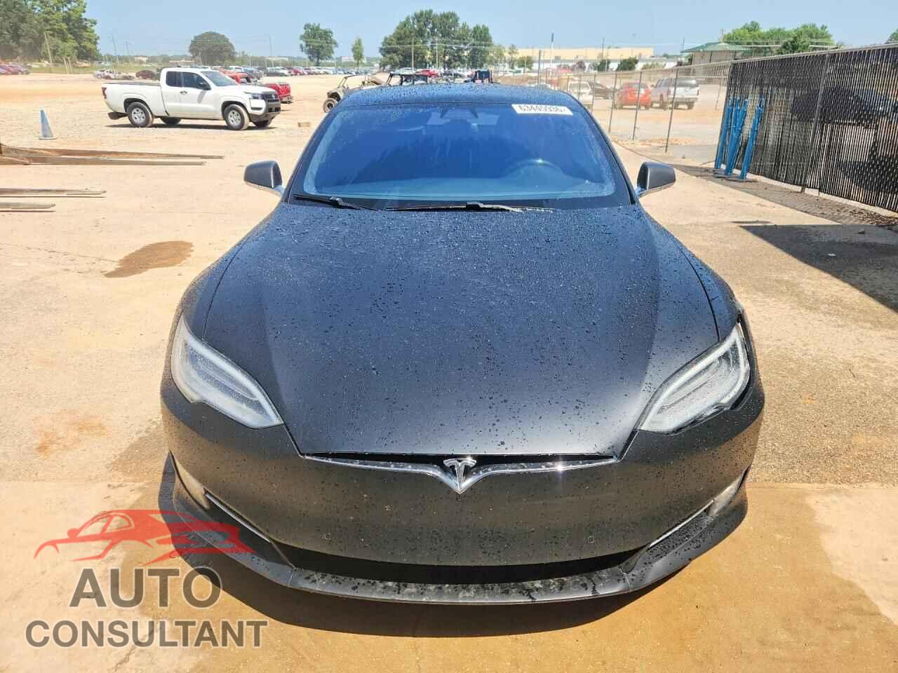 TESLA MODEL S 2020 - 5YJSA1E43LF400020