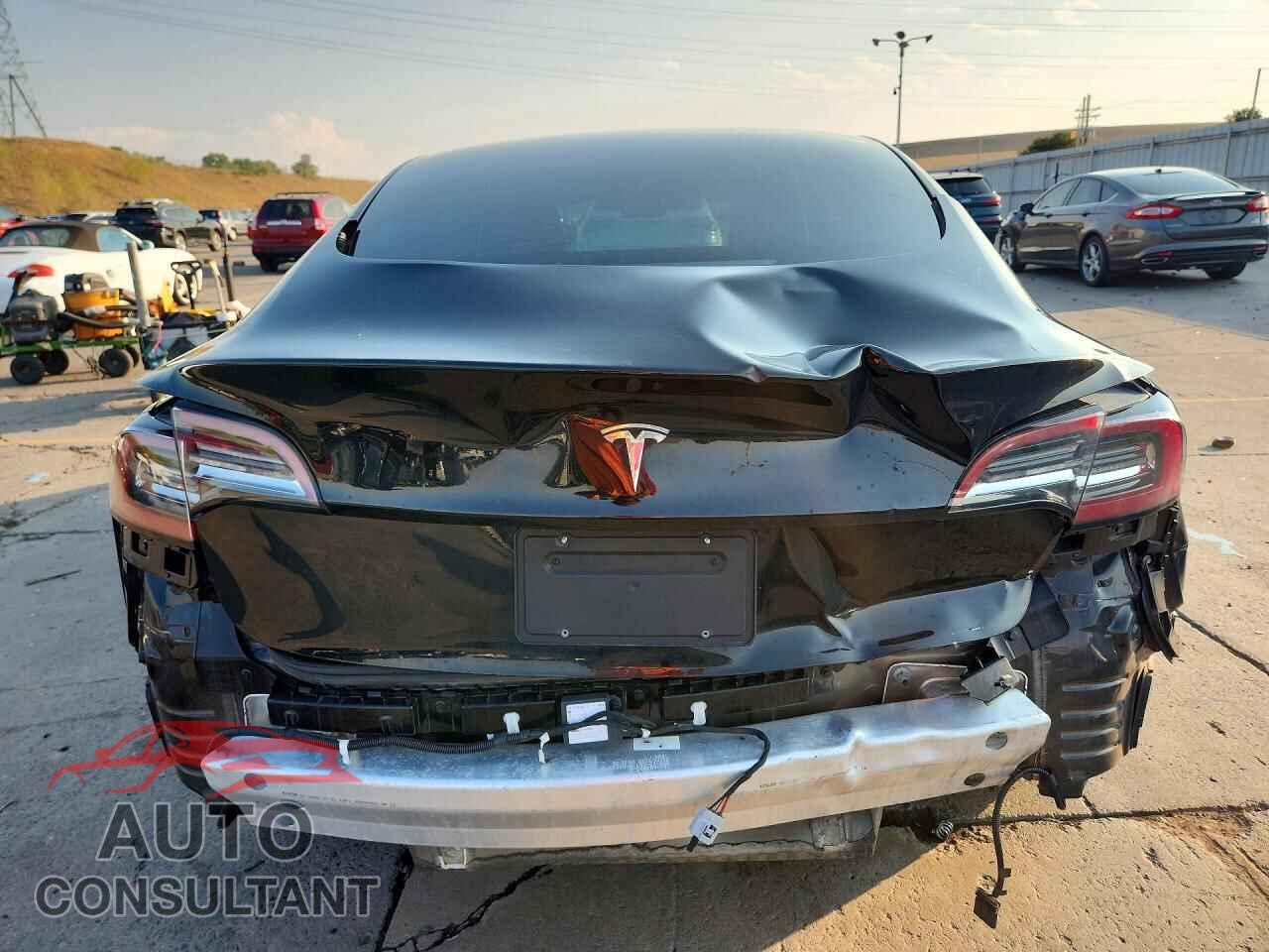 TESLA MODEL 3 2022 - 5YJ3E1EA9NF186734