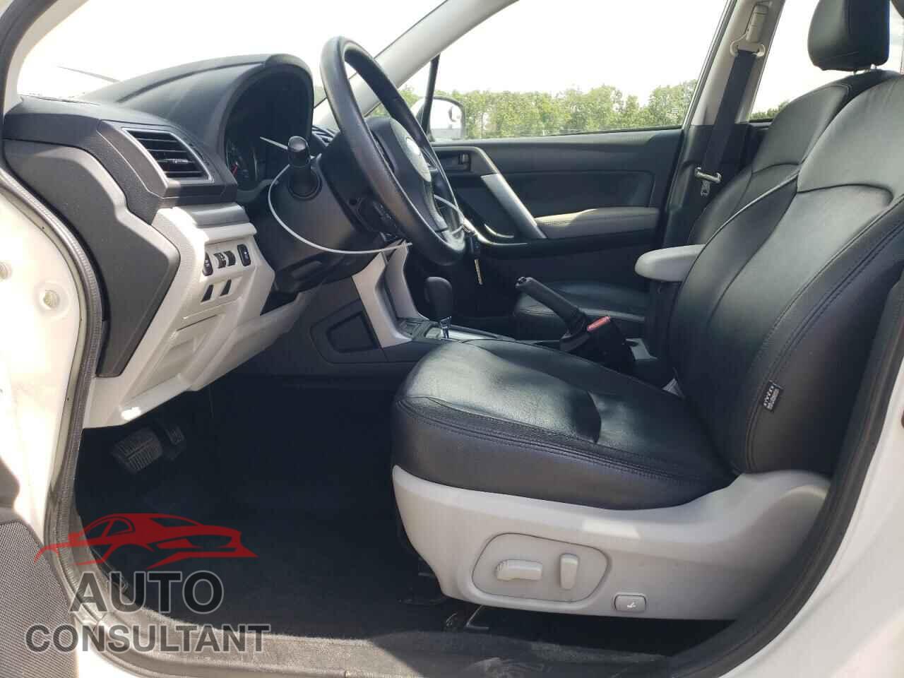SUBARU FORESTER 2016 - JF2SJAGC2GH498582