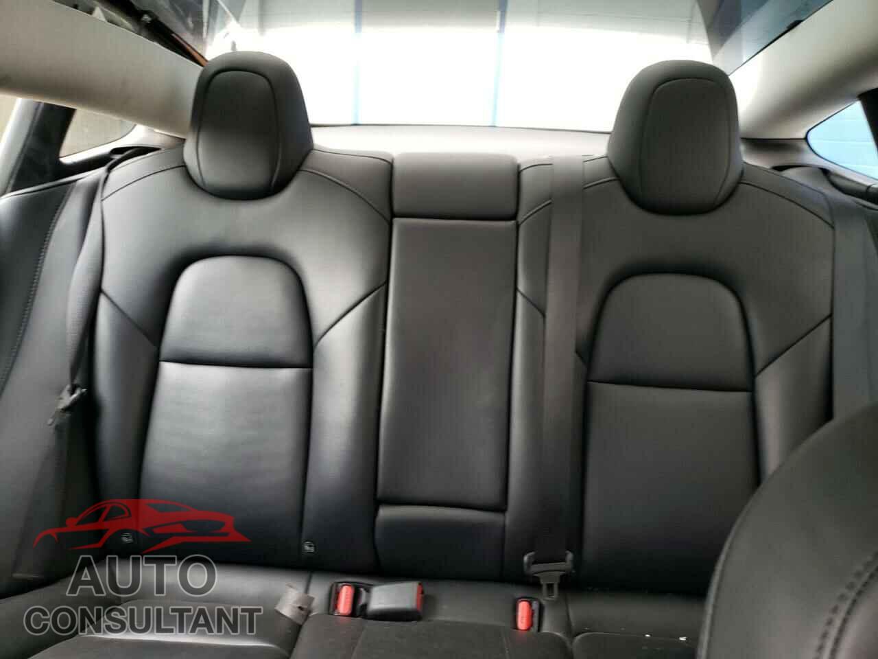 TESLA MODEL 3 2023 - 5YJ3E1EA7PF451699