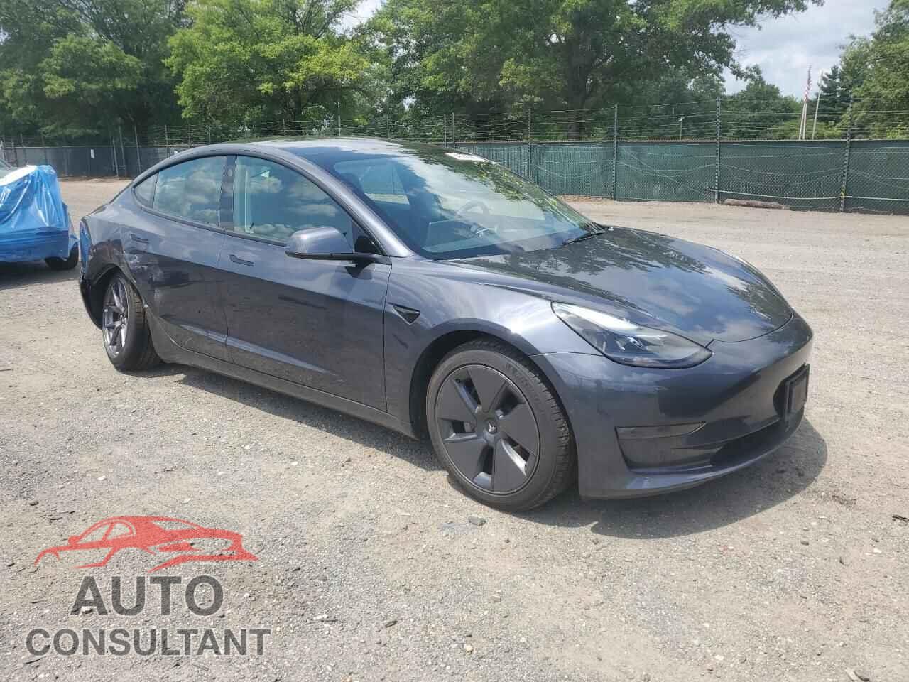 TESLA MODEL 3 2022 - 5YJ3E1EB2NF267745