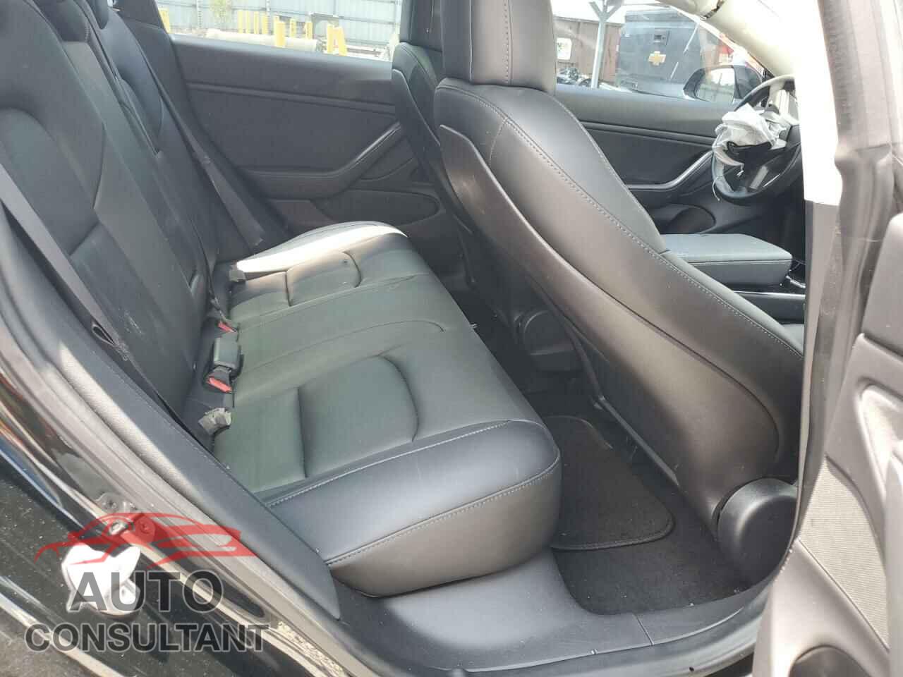 TESLA MODEL 3 2019 - 5YJ3E1EA6KF298158