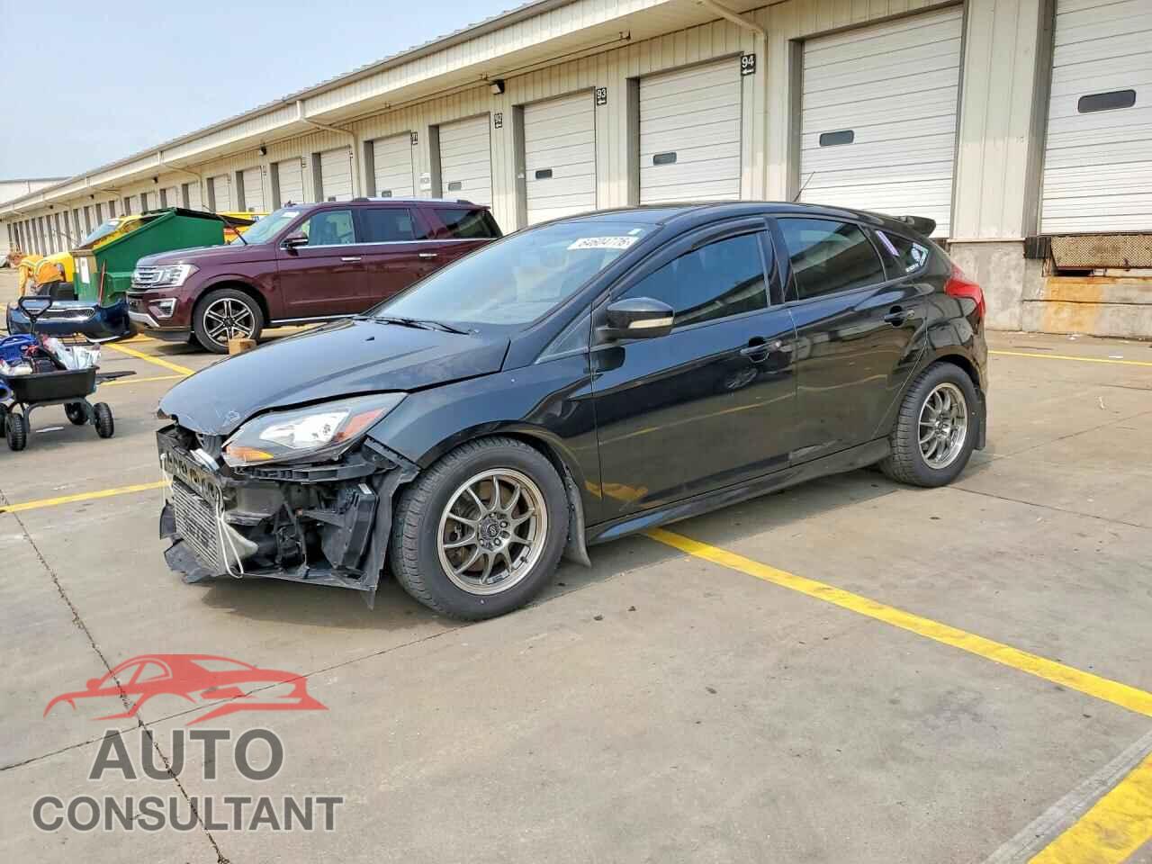 FORD FOCUS 2013 - 1FADP3L97DL201901