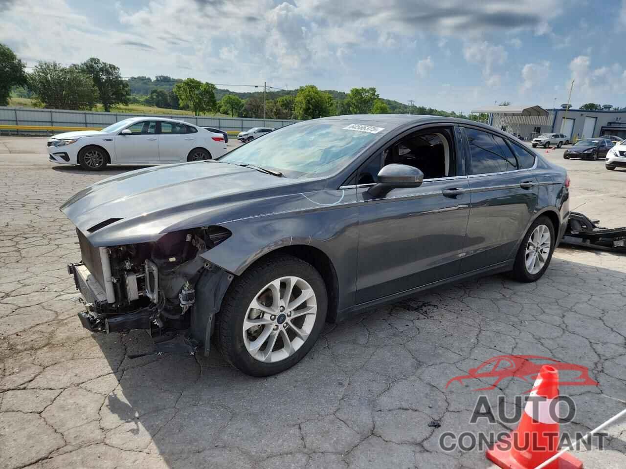 FORD FUSION 2020 - 3FA6P0HD1LR251178