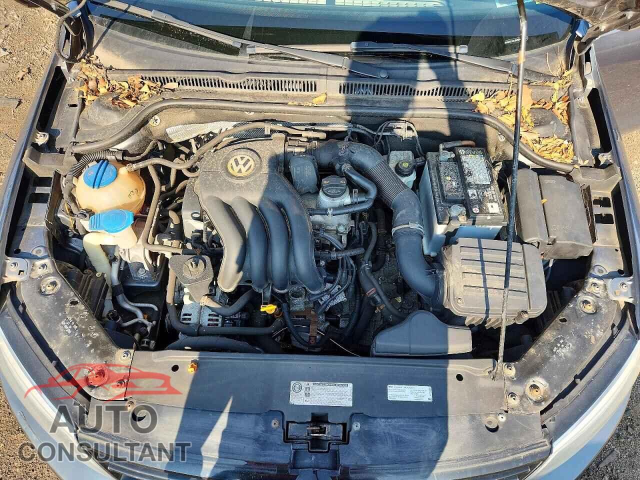 VOLKSWAGEN JETTA 2012 - 3VW2K7AJ9CM468603