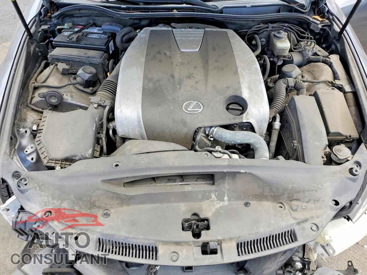 LEXUS IS 2014 - JTHBE1D28E5012529