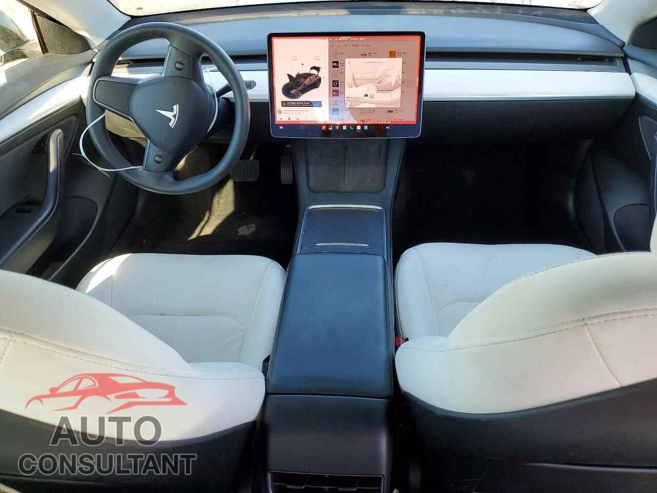 TESLA MODEL 3 2021 - 5YJ3E1EA2MF066045