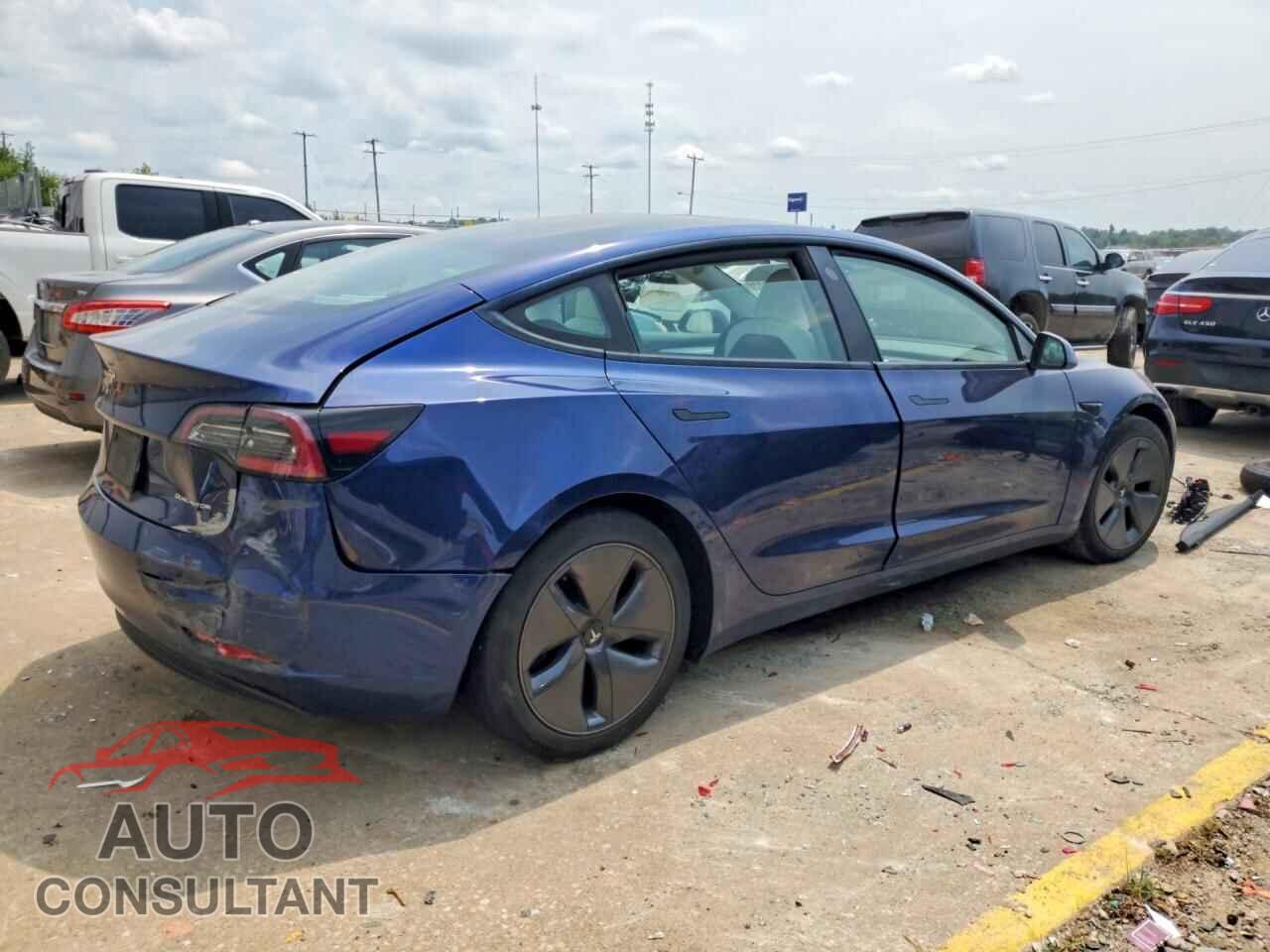 TESLA MODEL 3 2021 - 5YJ3E1EB1MF960675