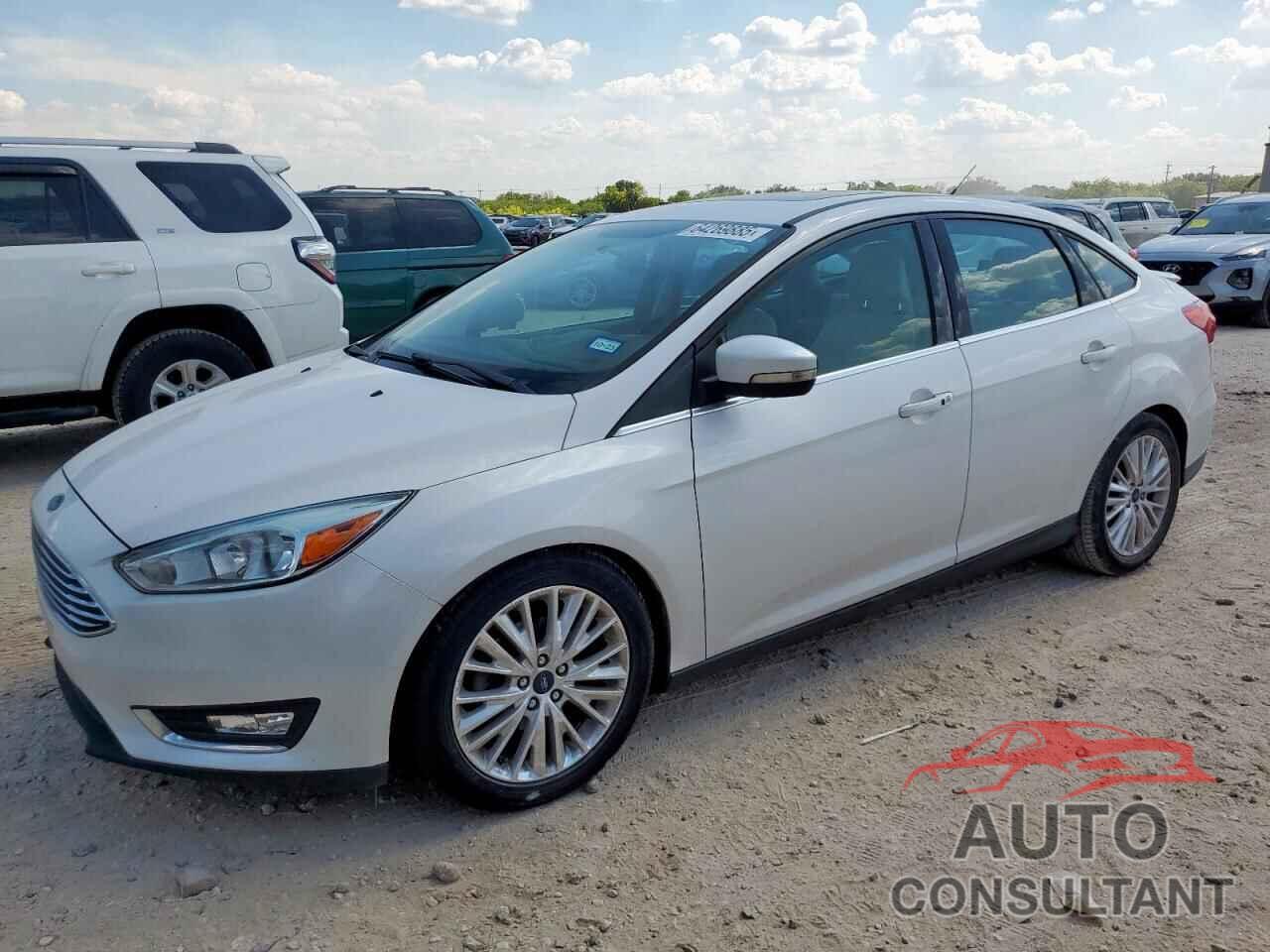 FORD FOCUS 2018 - 1FADP3J20JL261827