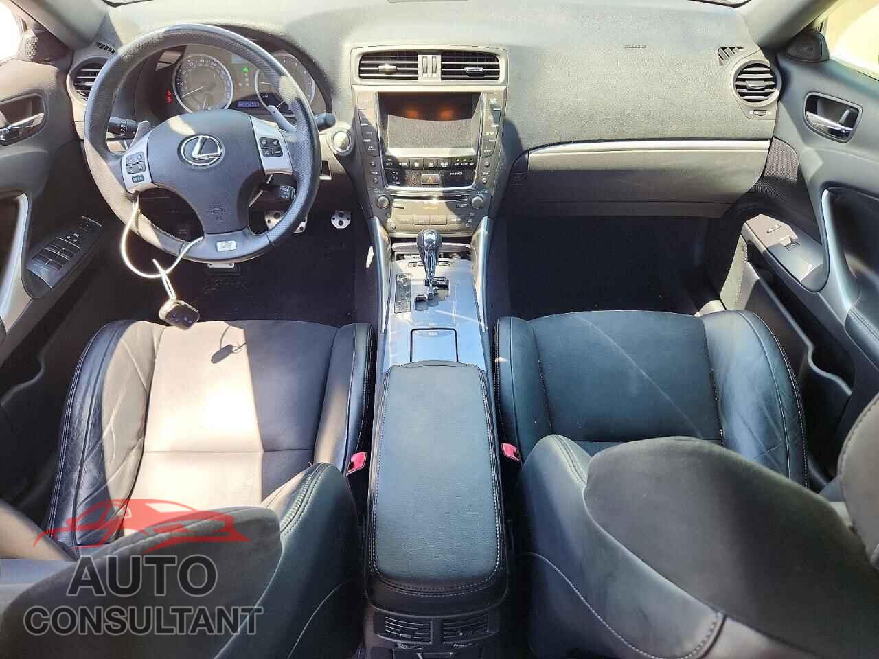 LEXUS IS 2012 - JTHBE5C22C5030756