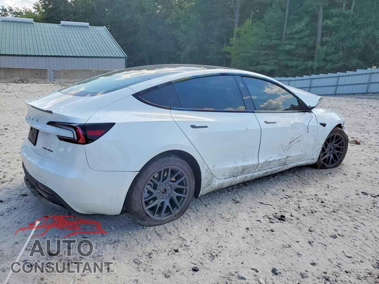 TESLA MODEL 3 2026 - 5YJ3E1EB6TF154331