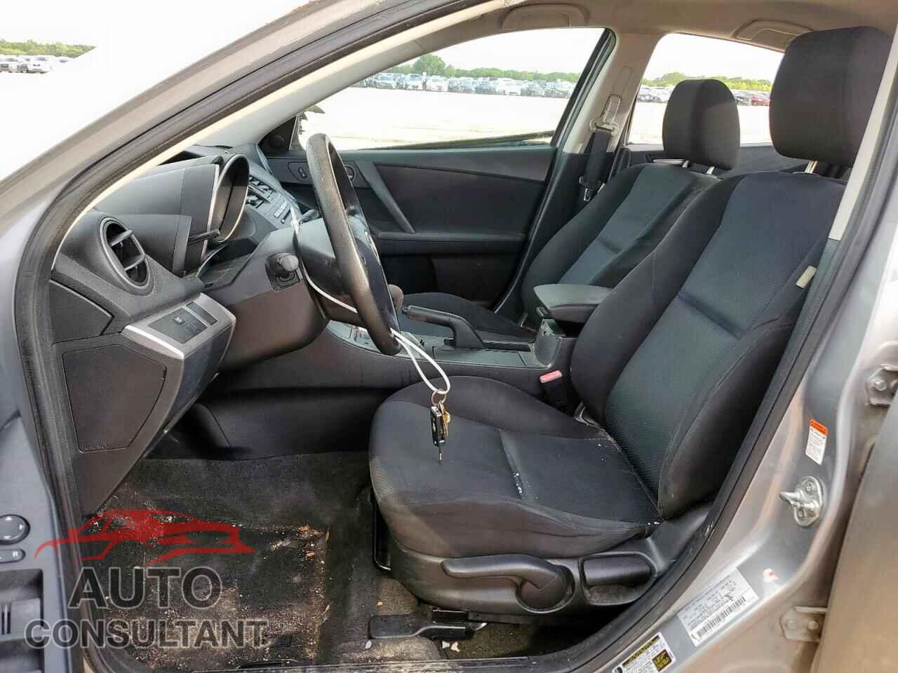 MAZDA 3 2011 - JM1BL1VF4B1432798