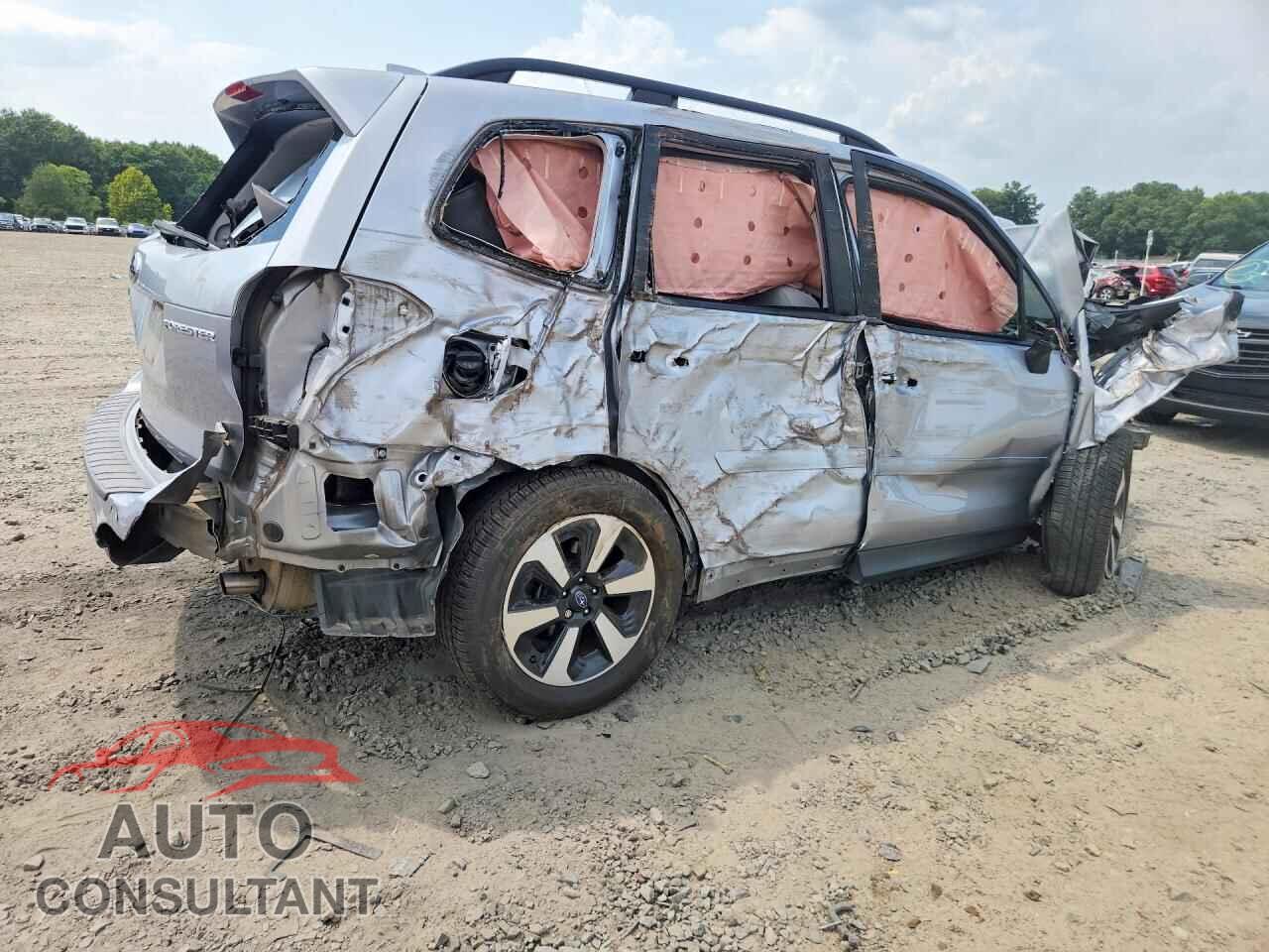 SUBARU FORESTER 2018 - JF2SJADC1JH530613