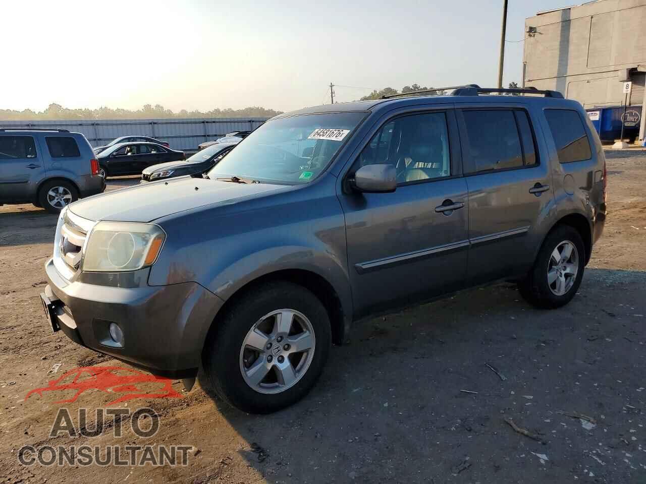 HONDA PILOT 2011 - 5FNYF4H52BB061797