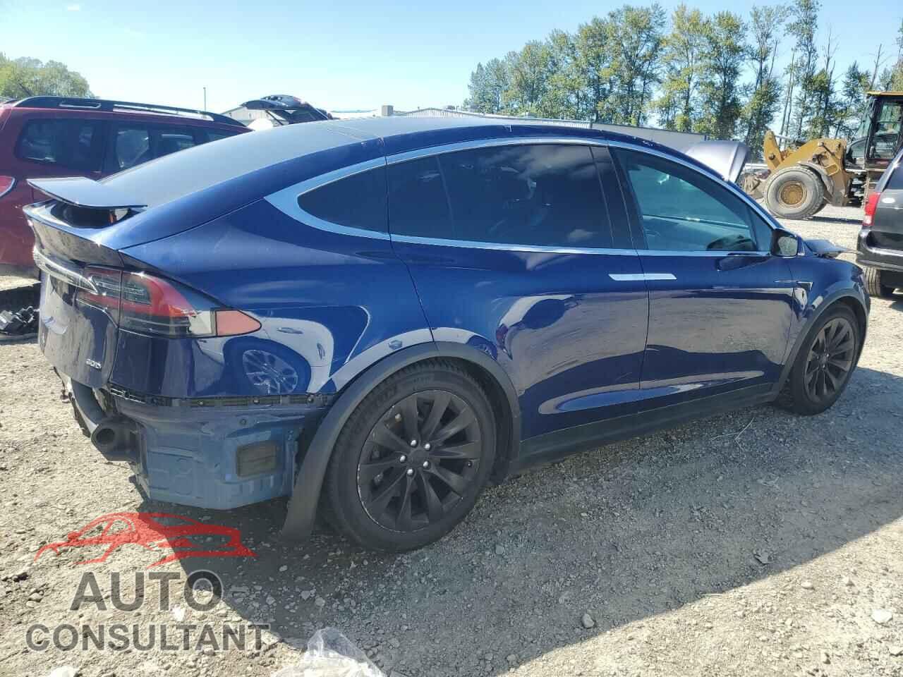 TESLA MODEL X 2017 - 5YJXCDE21HF038163