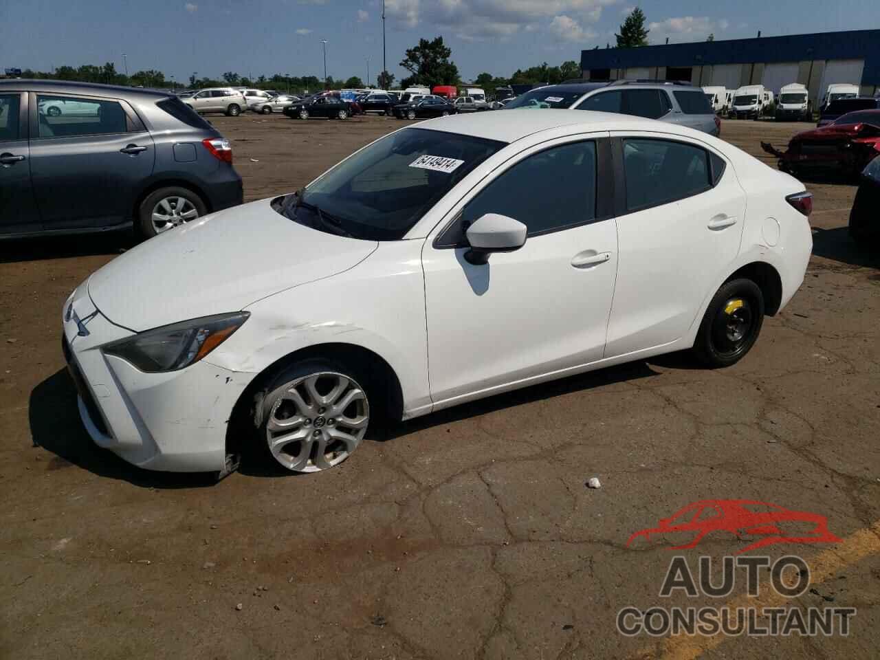 TOYOTA YARIS 2017 - 3MYDLBYV2HY164860