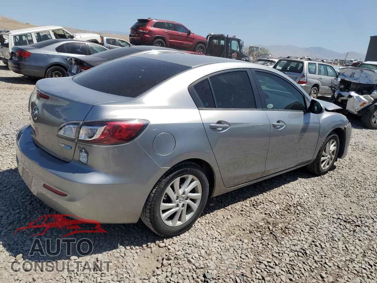 MAZDA 3 2012 - JM1BL1V74C1533852