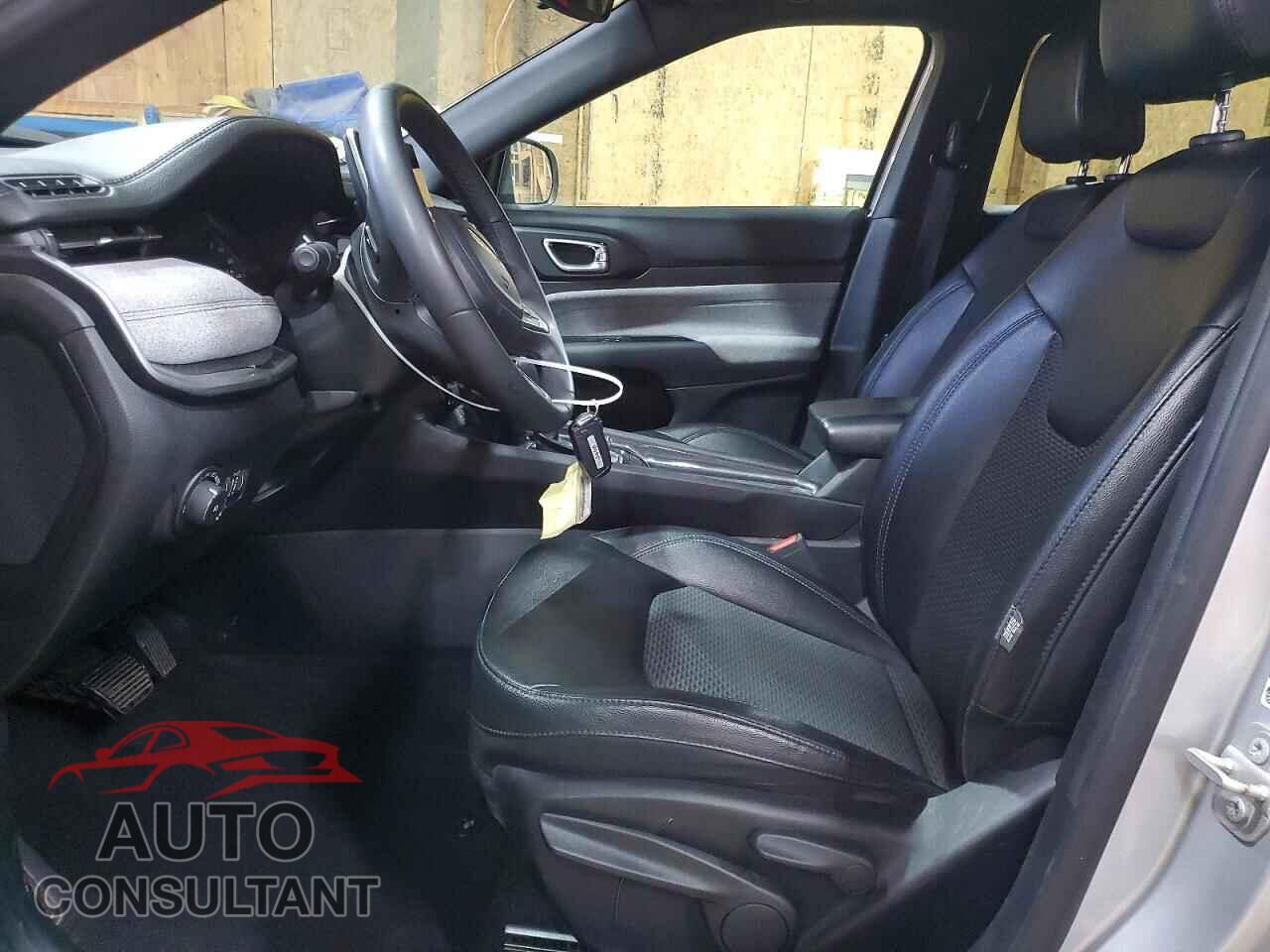 JEEP COMPASS 2024 - 3C4NJDBNXRT133139
