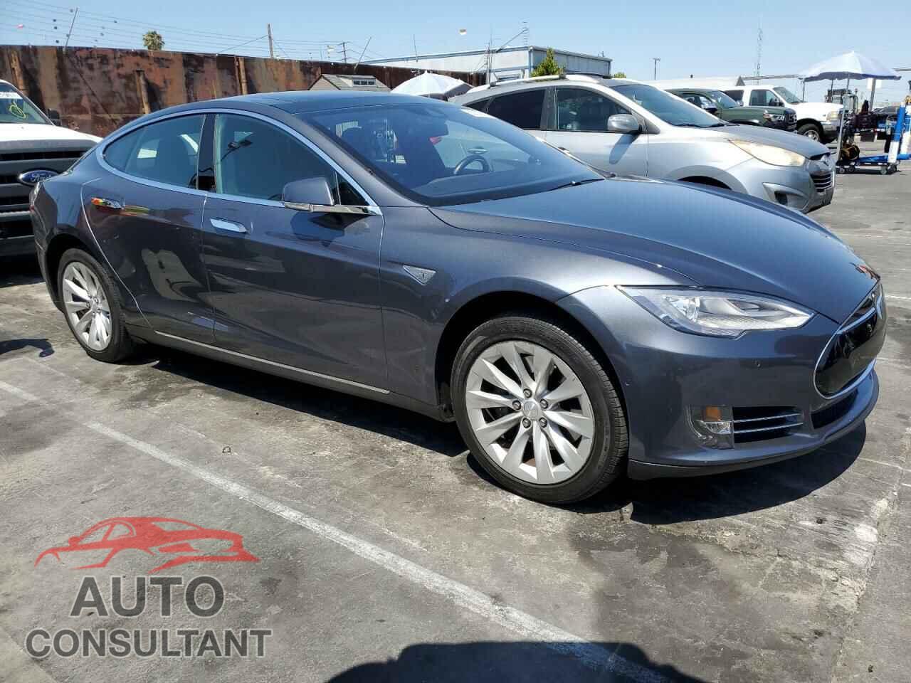 TESLA MODEL S 2016 - 5YJSA1E22GF136325