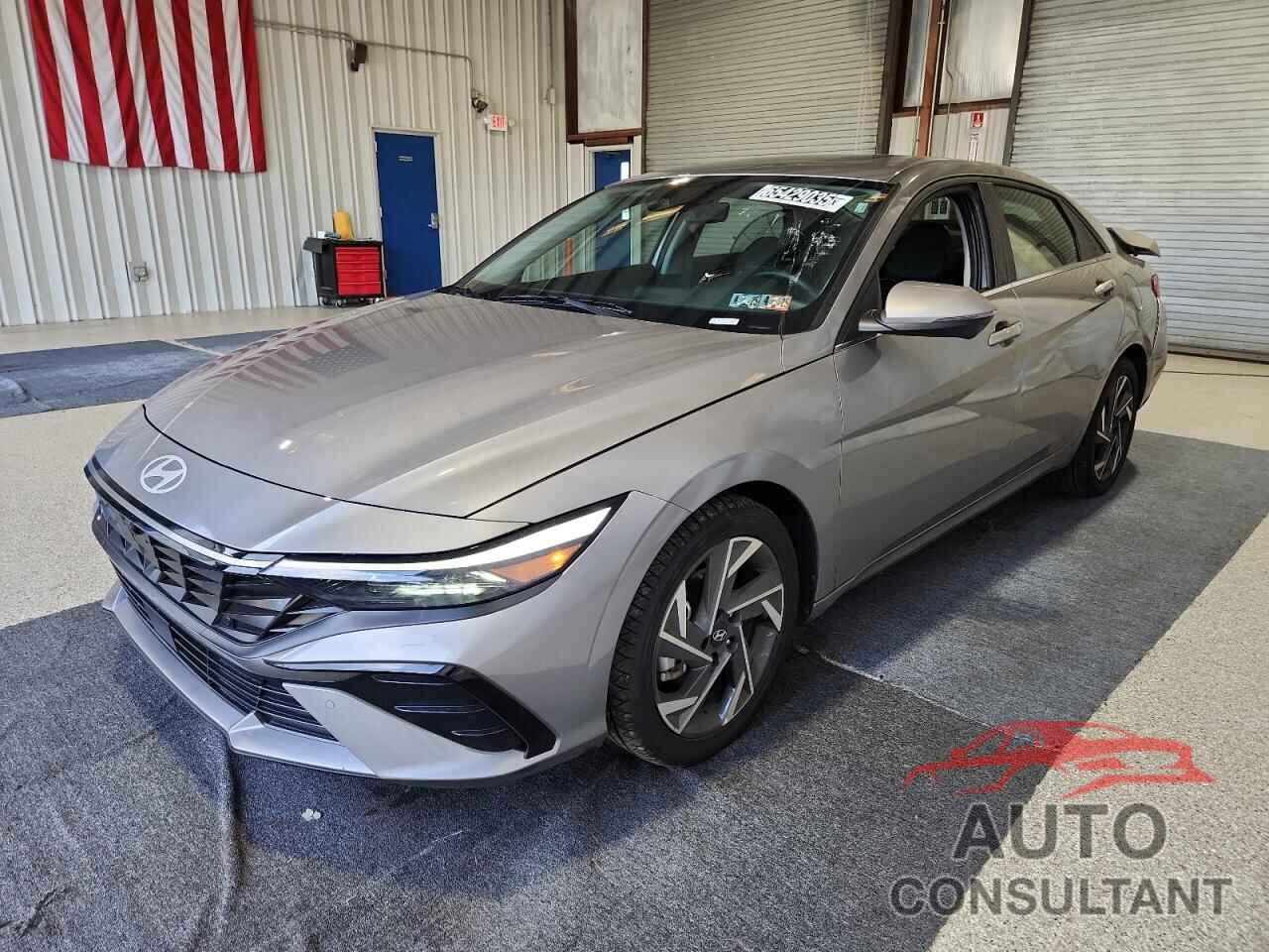 HYUNDAI ELANTRA 2024 - KMHLP4DG9RU740641