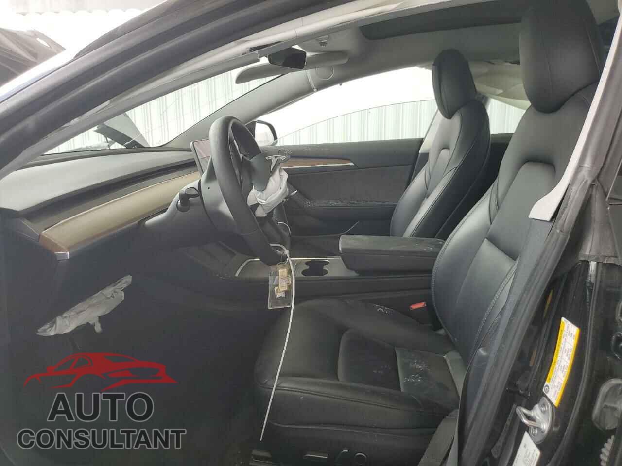 TESLA MODEL 3 2022 - 5YJ3E1EA2NF370932