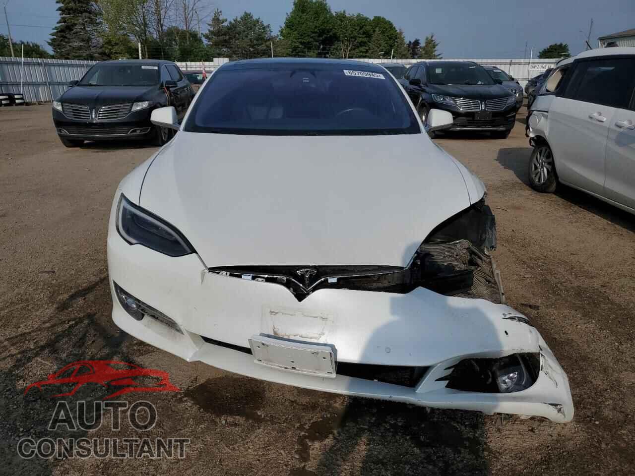 TESLA MODEL S 2018 - 5YJSA1E28JF257514