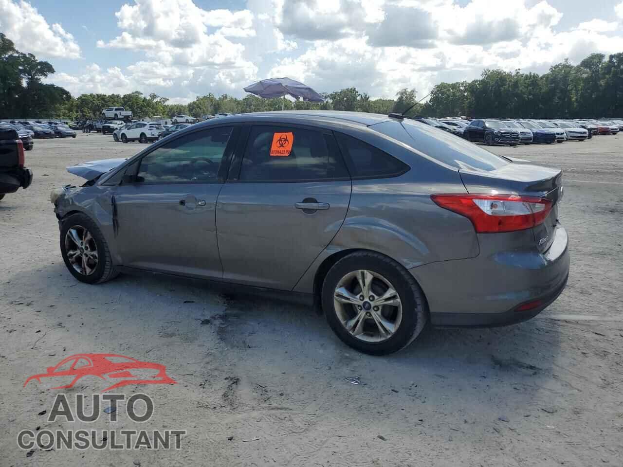 FORD FOCUS 2014 - 1FADP3F23EL268365