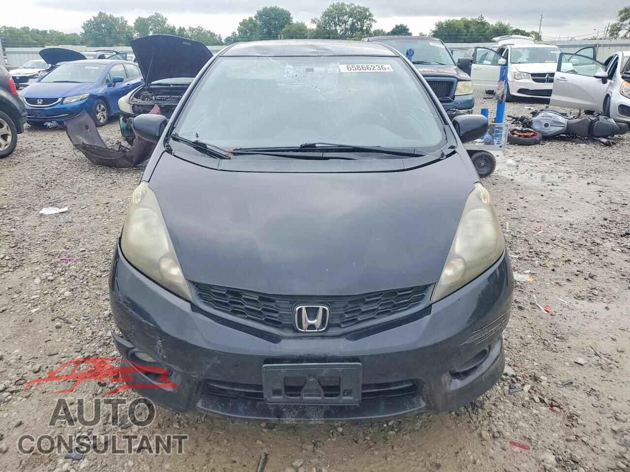 HONDA FIT 2013 - JHMGE8H54DC022357