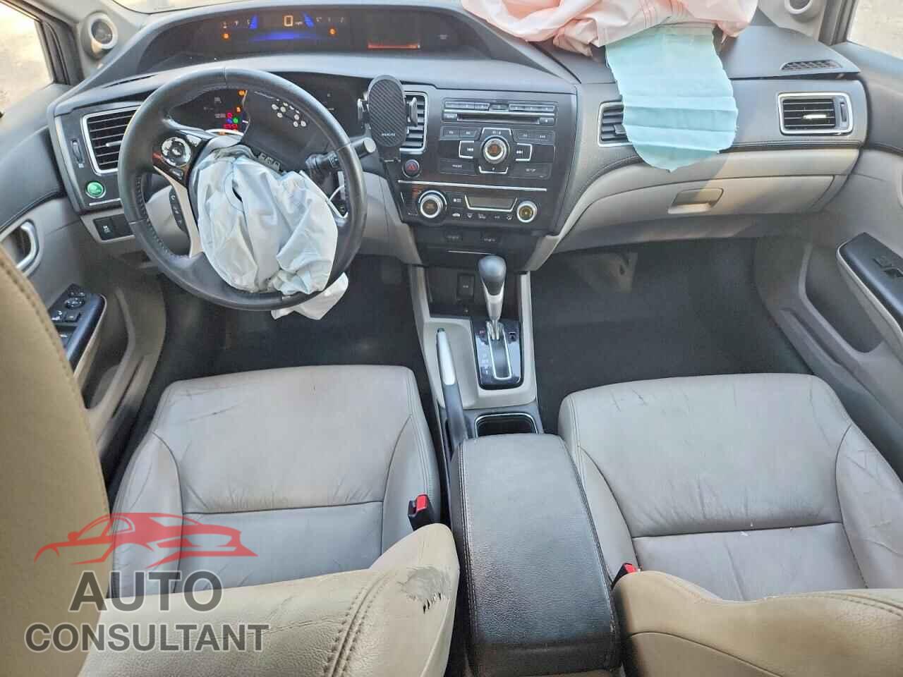 HONDA CIVIC 2013 - 2HGFB2F96DH524486