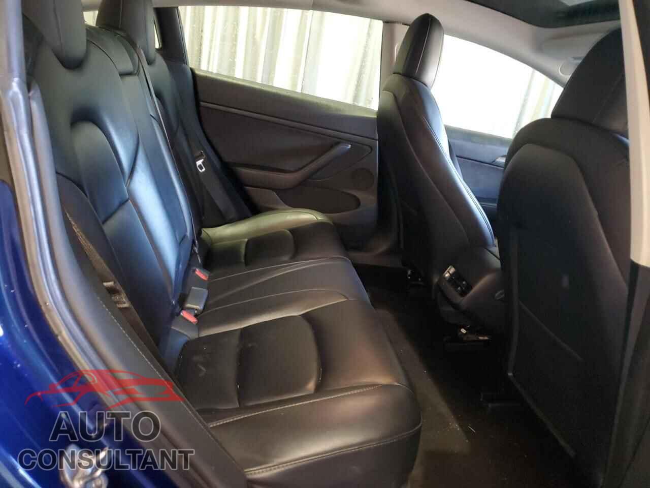 TESLA MODEL 3 2022 - 5YJ3E1EA7NF369162