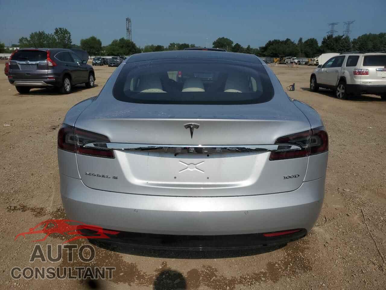 TESLA MODEL S 2017 - 5YJSA1E25HF207342