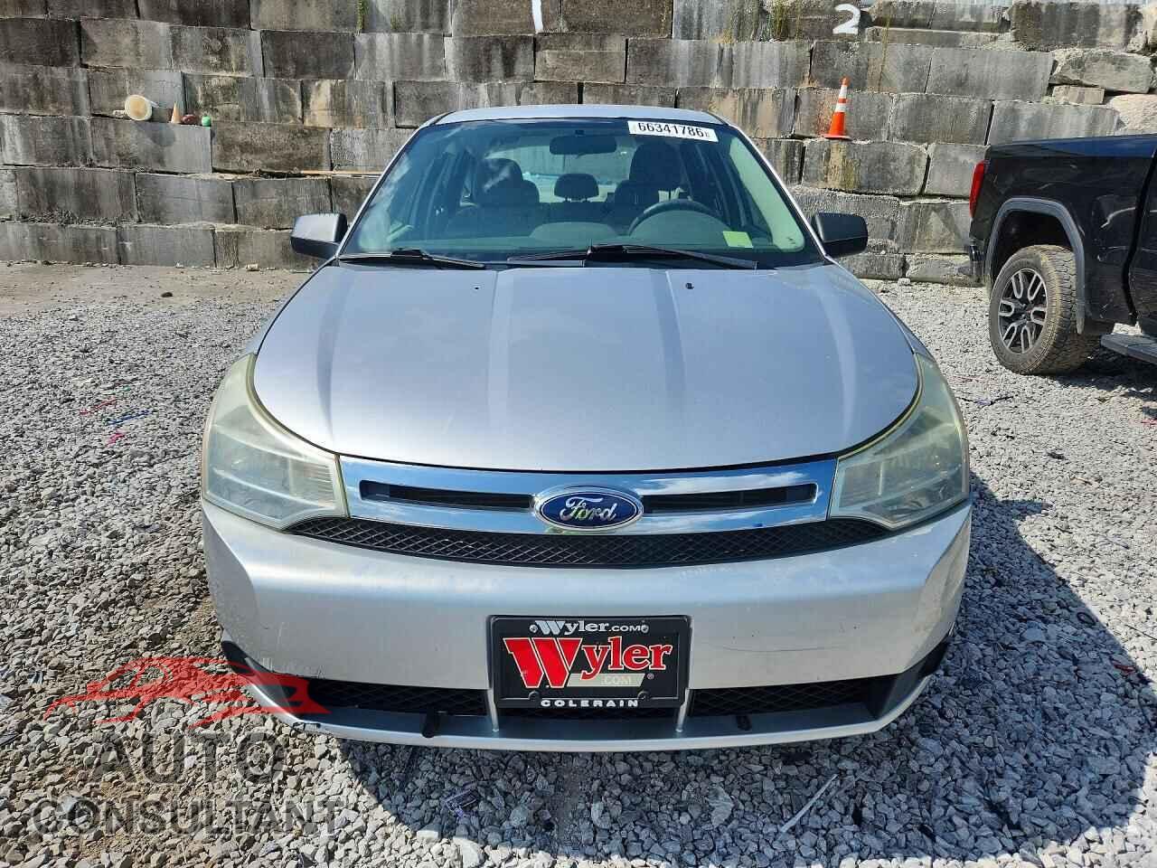 FORD FOCUS 2011 - 1FAHP3FN0BW162803